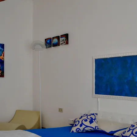 Bed & Breakfast Bed & Chic 3*