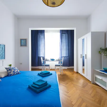 Bed & Chic 3* 的里雅斯特